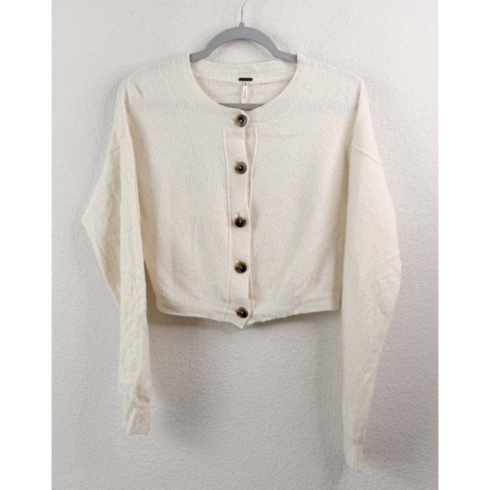 Free People 100% Cashmere Cardigan M Ivory Cream Cropped Button Front Old Money